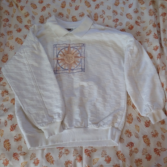 Sweatshirt with collar and embroidery - Picture 1 of 7